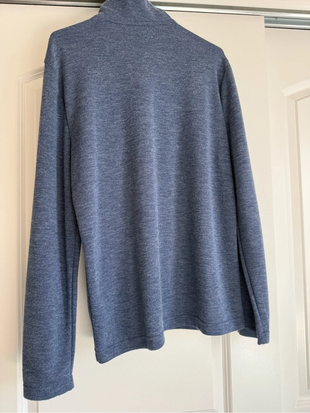Banana Republic Men’s Heather Blue 1/4 Zip-Up Sweater